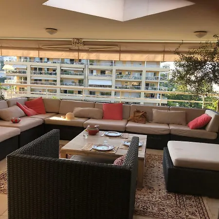 Moderne & Lumineux Avec Toit Terrasse ! Antibes